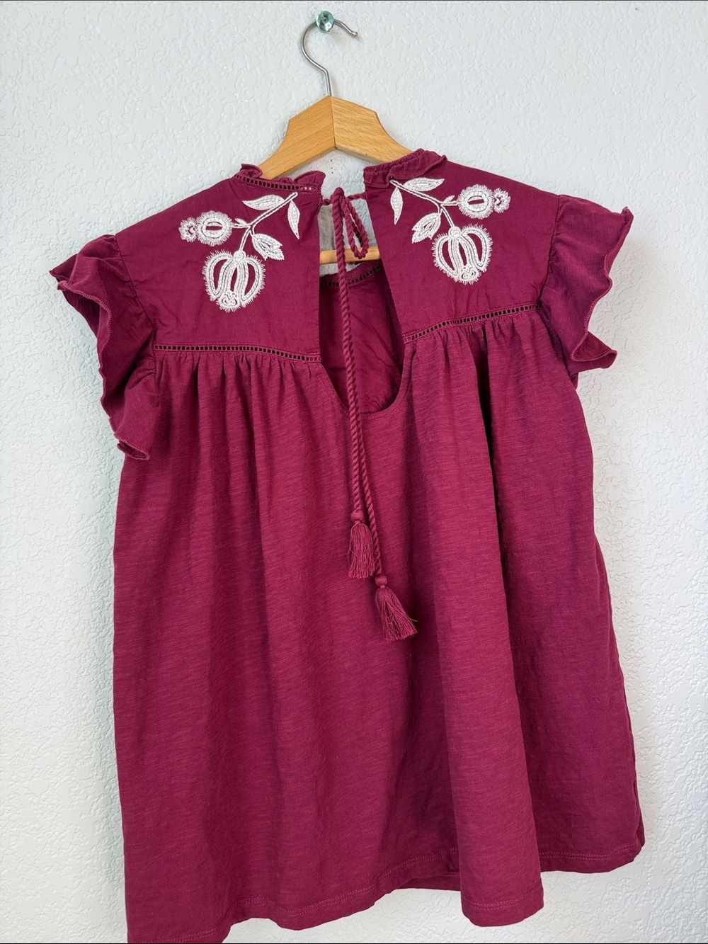 Knox Rose Blouse Floral Embroidery Red Burgundy and Cream size Medium - Picture 6 of 11
